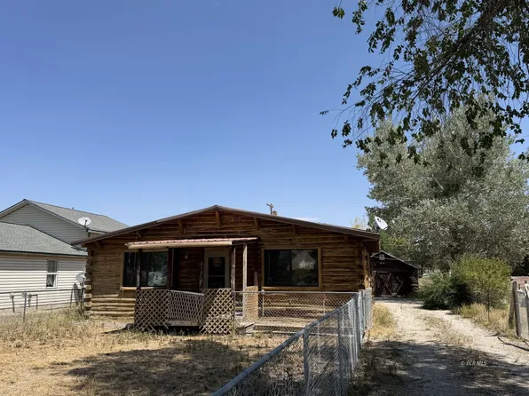 237 3rd St, Wells, NV 89835