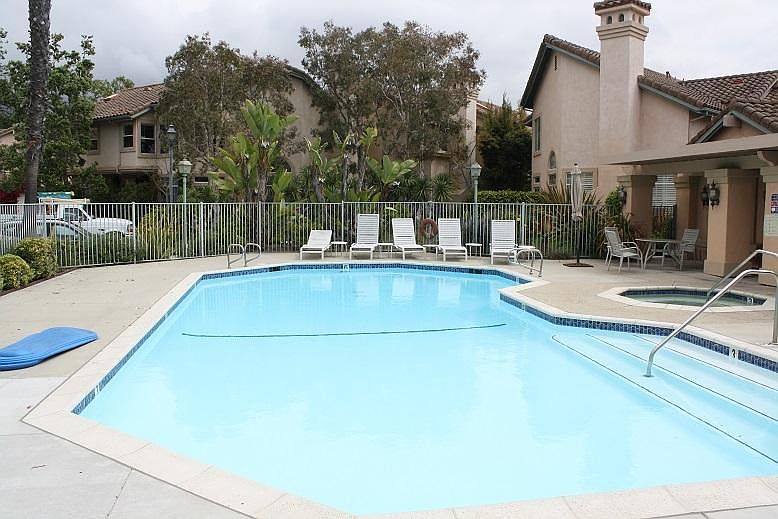 1256 Cravens Ln Carpinteria, CA Zillow