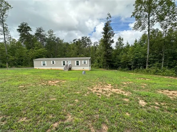 10444 Park Springs Rd, Ruffin, NC 27326