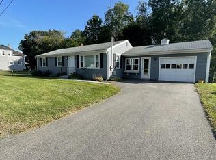 21 Lafayette St, Bellingham, MA 02019