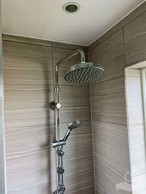 Rented by Compass | media 10