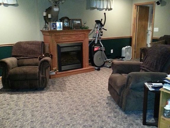 5th image of 205 Wisteria Way