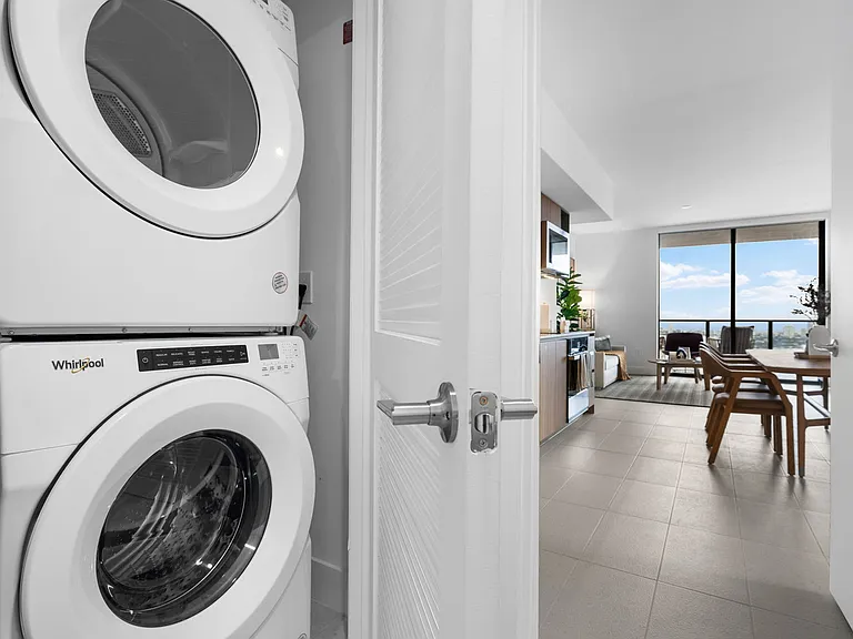 Washer/Dryer