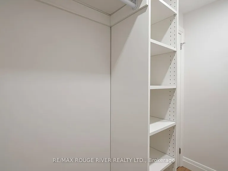 344 Centennial Rd #BASEMENT — Photo 21