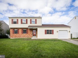 9 Flinthill Dr, Newark, DE 19702