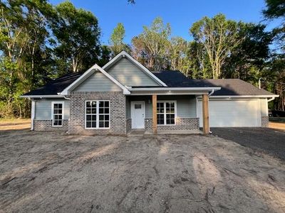 125 Old Highway 15, Ellisville, MS, 39437