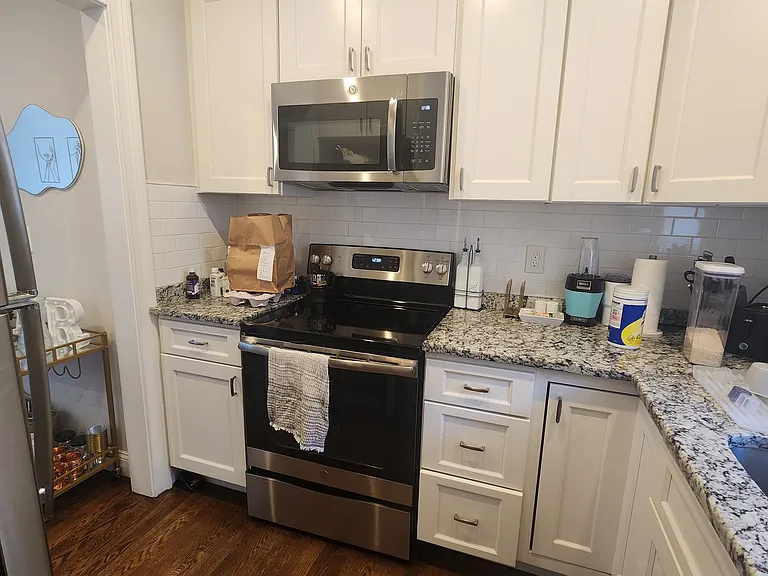 292 Foster St #1A — Photo 2