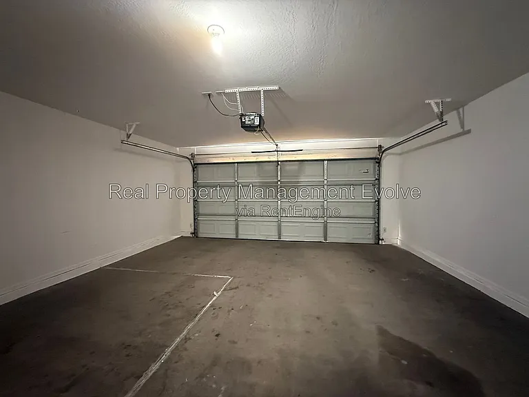 11728 W Avenida Del Sol — Photo 25