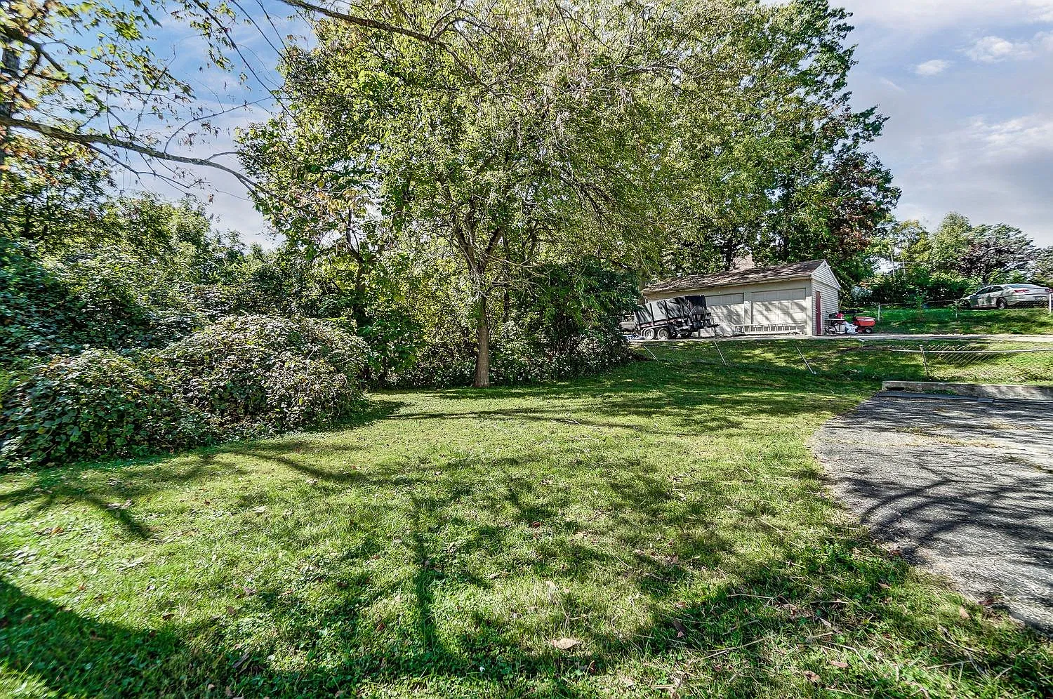 3327 Werk Rd — Photo 4