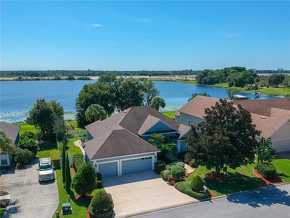 3rd image of 344 Terranova Blvd