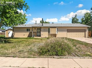 1920 Heathercrest Dr, Colorado Springs, CO 80915