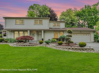 10 Lake Louise Rd, Morganville, NJ 07751