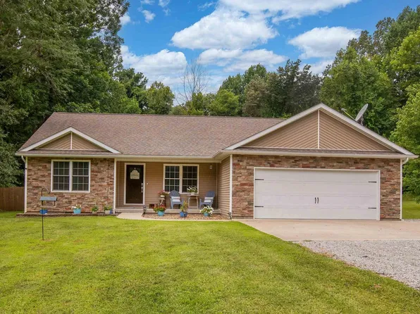 812 Whitecotton Dr, Carterville, IL 62918