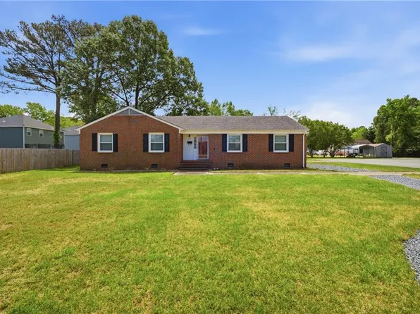 914 Briarfield Rd, Newport News, VA 23605