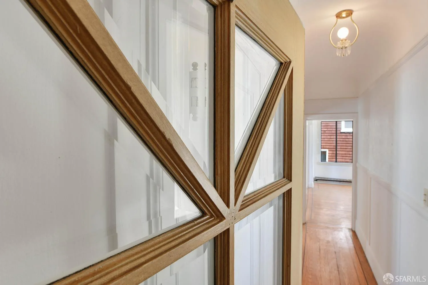 280 Green St - Photo 5