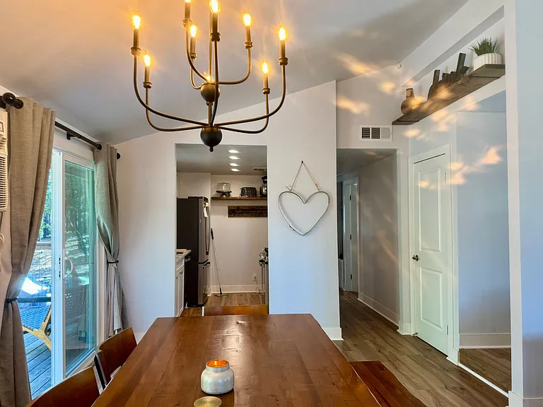 4425 Sierra Springs Dr — Photo 15