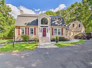 172 Landry Ave, North Attleboro, MA 02760