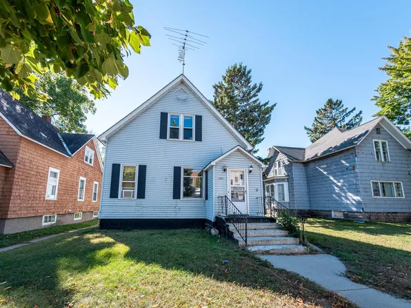 1227 Garfield AVENUE, Marinette, WI 54143