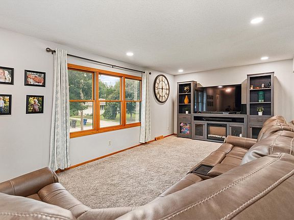 3rd image of 2831 54th St