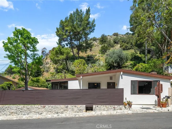 925 Country Club Dr, Burbank, CA 91501