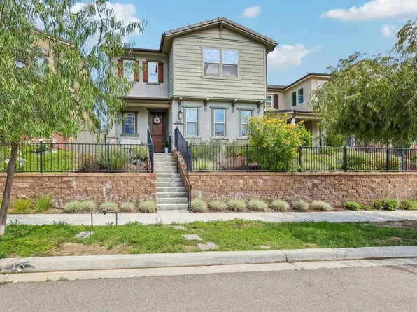 2911 Eldenberry St, Escondido, CA 92029