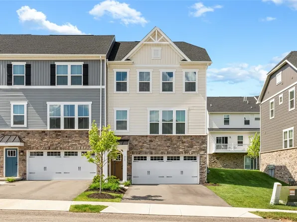 313 Helenium Dr, Mars, PA 16046