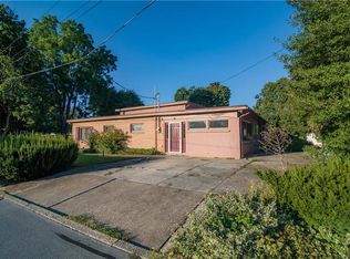 119 N 8th St, Emmaus, PA 18049