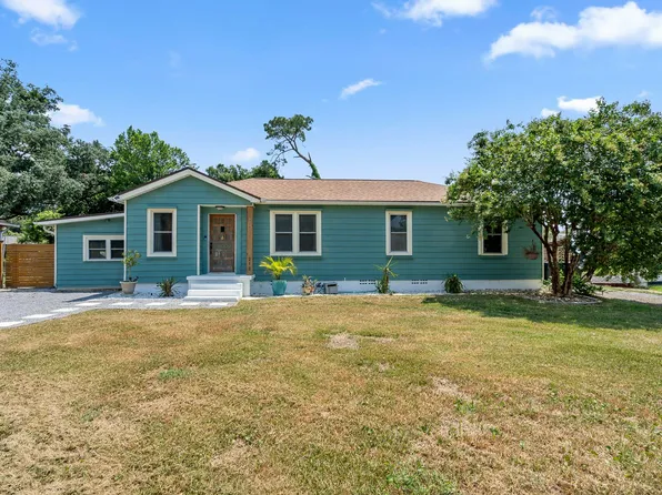212 SE Kalash Rd, Perdido Key, FL 32507