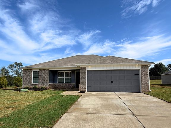 3rd image of 101 Olde Savannah Way