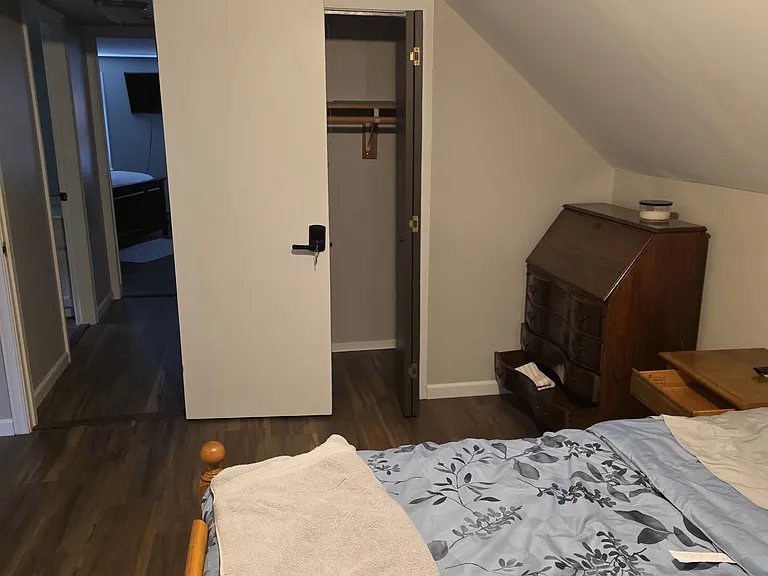 32 Mercedes Dr — Photo 14