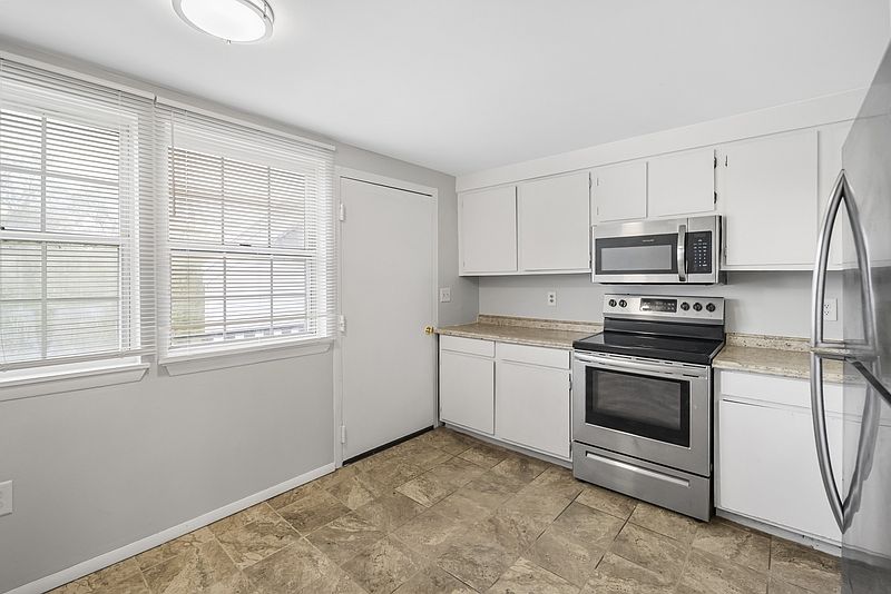 1st image of 50-62 East St #7A