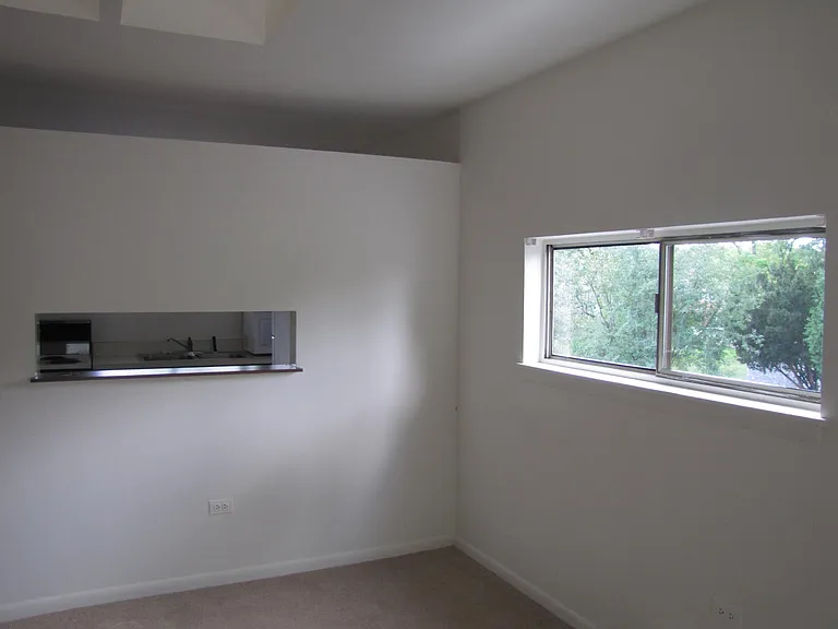 801 Washington St #11 — Photo 6