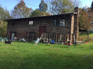 158 Locust St, Glen Daniel, WV 25844