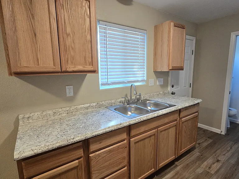 73450 Catalina Way — Photo 8