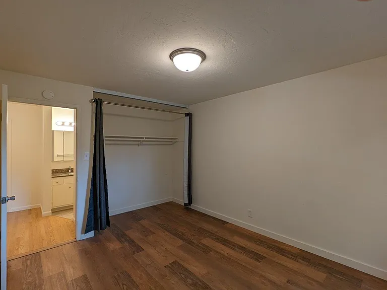 2117 Haste St — Photo 31