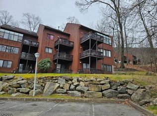 5 Telluride Ct UNIT 4, Vernon, NJ 07462