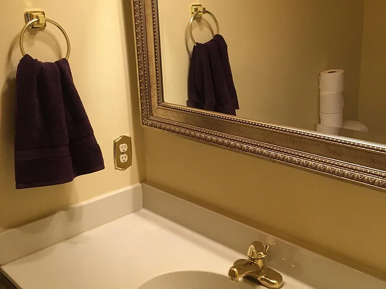 Powder room