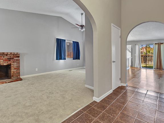 5th image of 2889 Cypress Cir