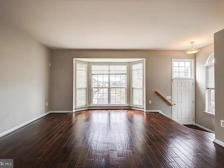 6160 Cinnamon Ct — Photo 9