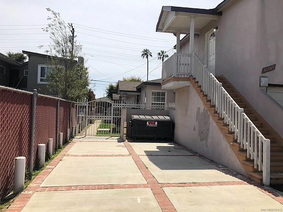 4th image of 5126-28 1/2 W El Segundo Blvd