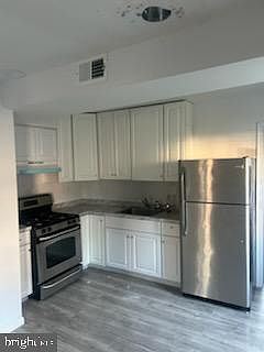 4th image of 454 Roundview Rd