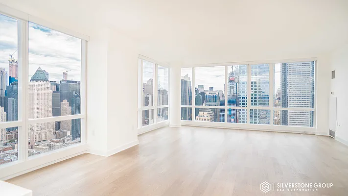 Rented by Silverstone Group USA Corp. | media 2