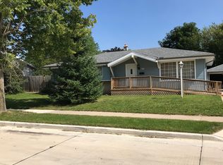 6814 N 91st St, Milwaukee, WI 53224