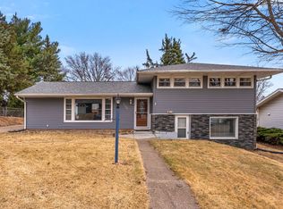 1135 5th Ave N, Clinton, IA 52732