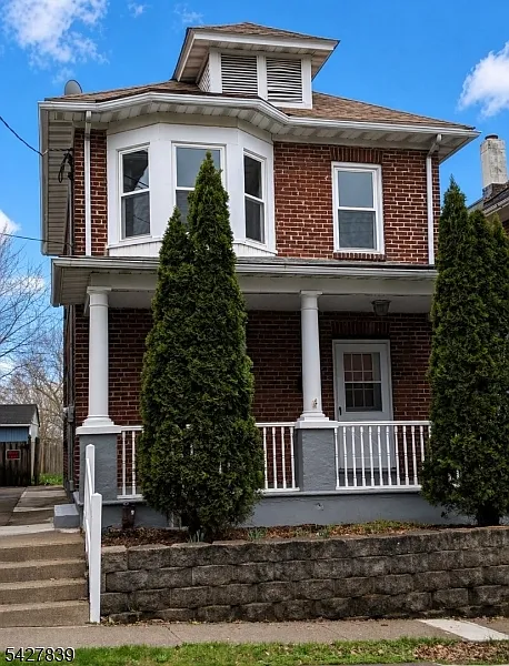 14 Raymond St