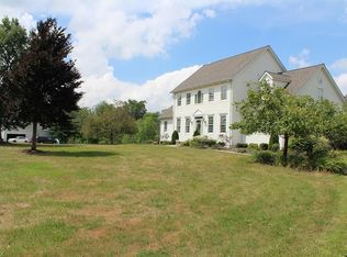 475 Wheatfield Dr, Aurora, OH 44202