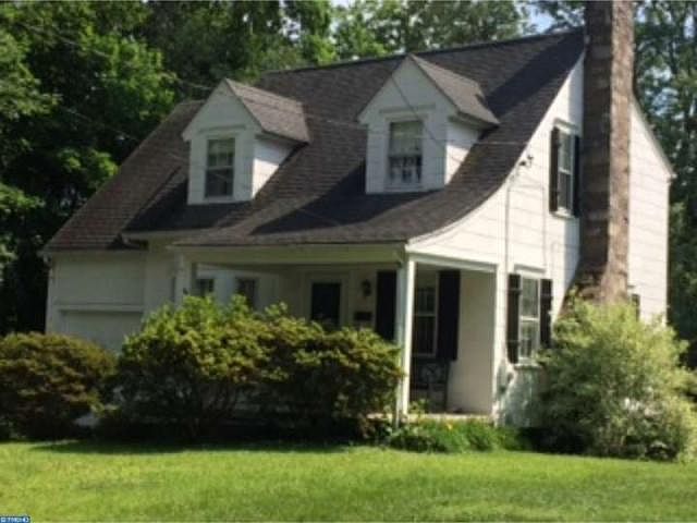 2nd image of 15 Manning Ln