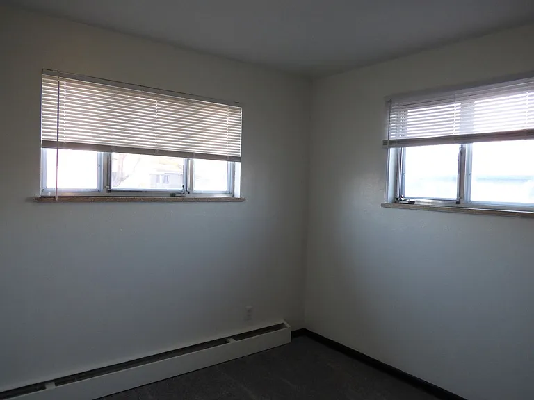 11 Denise Pl — Photo 6