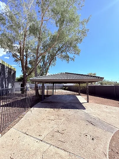 3810 E Monte Vista Dr — Photo 1