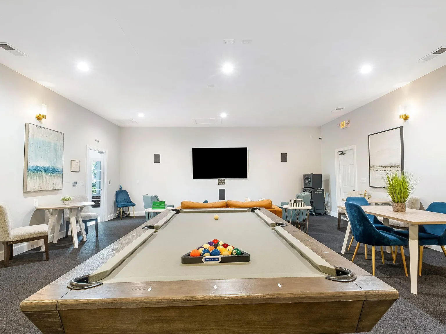 Ashton Park Apartments — Photo 4